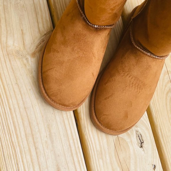 NWOT Willowbee Zoey Boot Size 7 - Picture 11 of 12